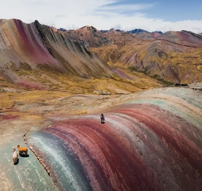 Tour a Palcoyoc: Alternativa a la Montaña de 7 Colores