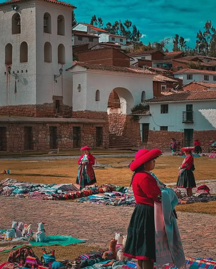 Tour Privado al Valle Sagrado: Chinchero, Moray, Maras y Ollantaytambo en un Día